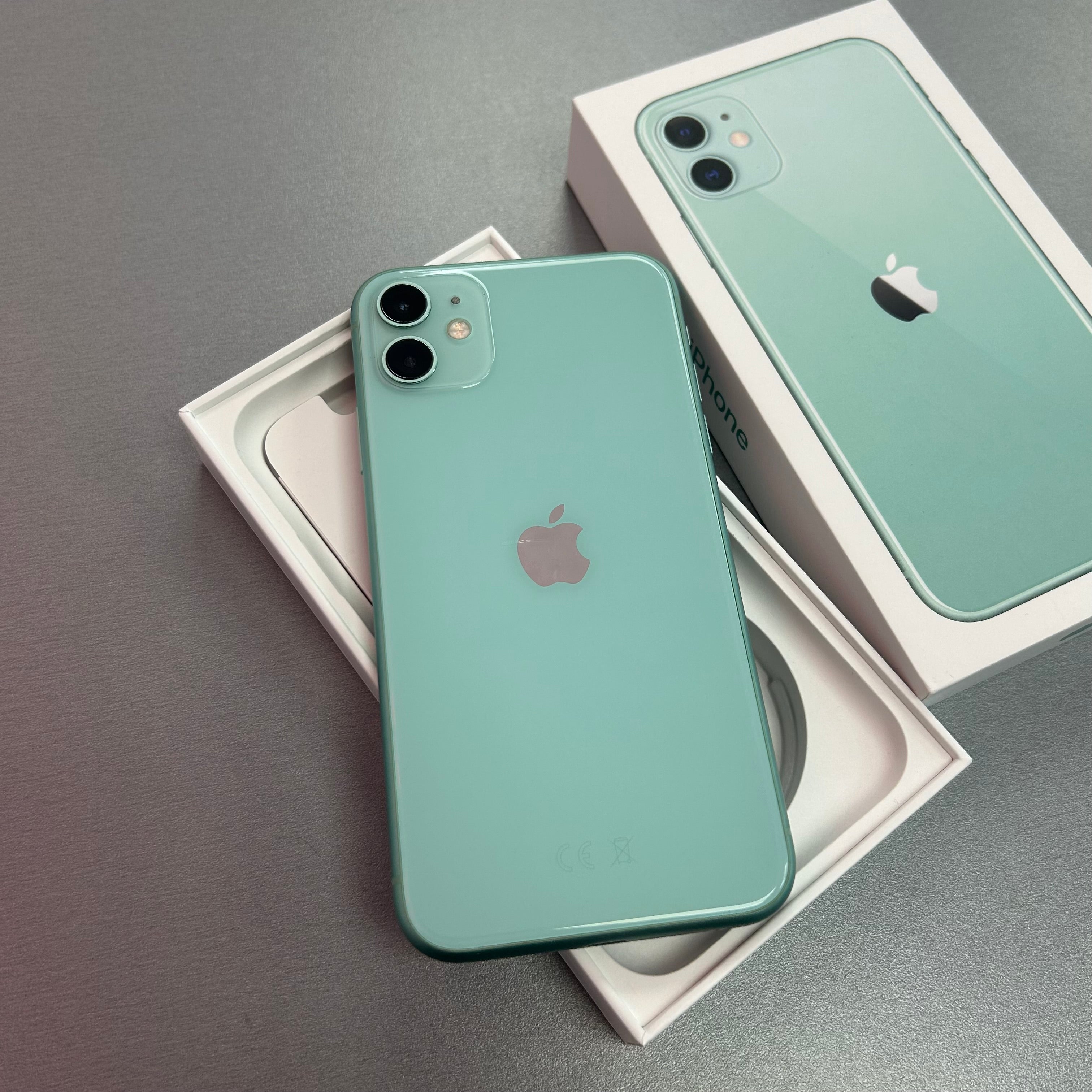 iPhone 11 64GB